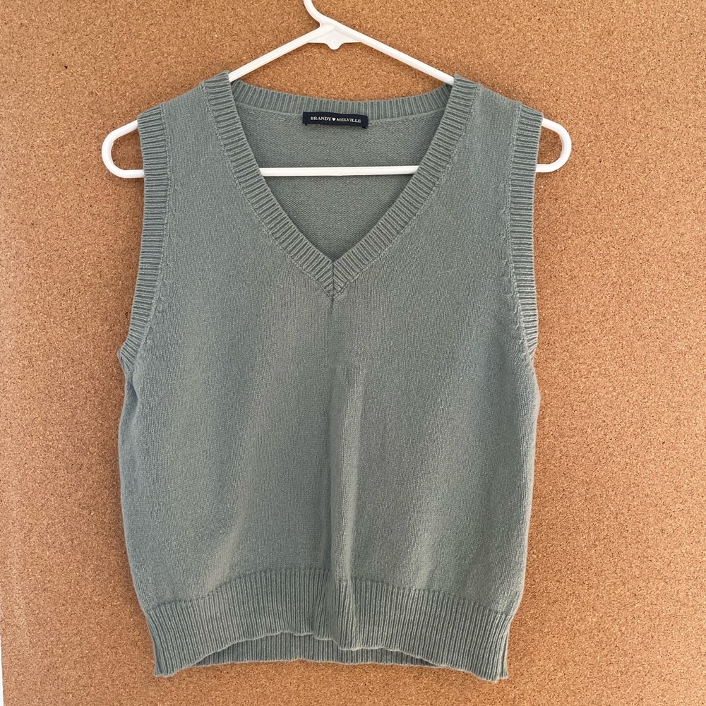 Brandy Melville vest